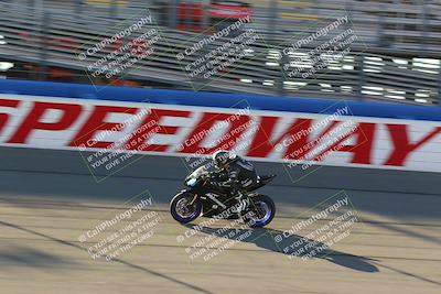 media/Jan-21-2022-Fastrack Riders (Fri) [[90b5309cc6]]/Level 4/Session 1 Front Straight/